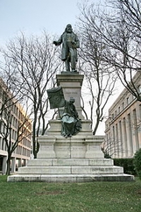 Albert_Pike_memorial.jpg