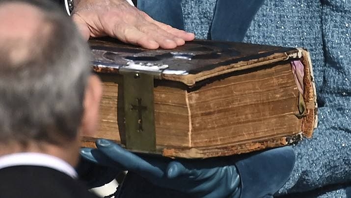 FREEMASONNERY BIBLE _2021-01-22_16-53-38.jpg